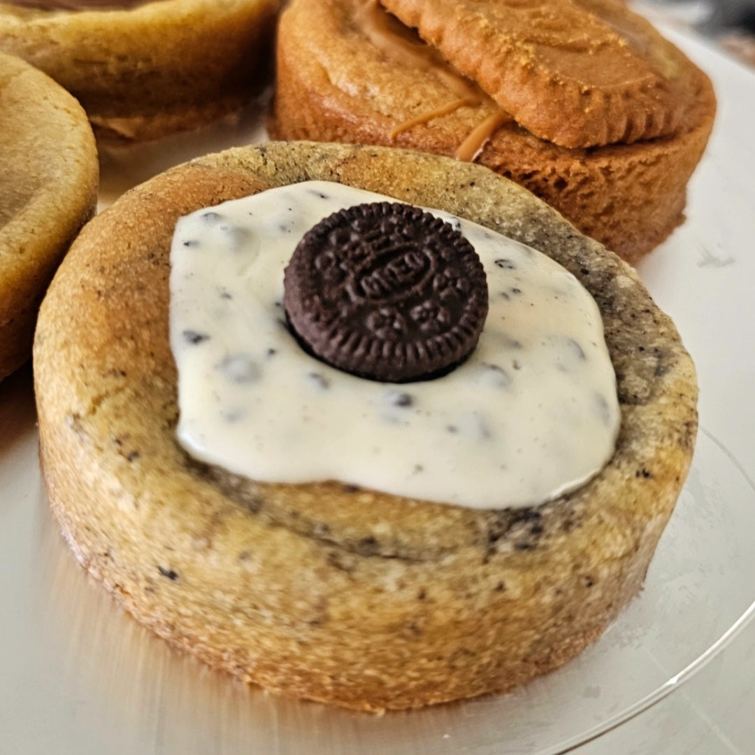 Oreo stuffed cookie